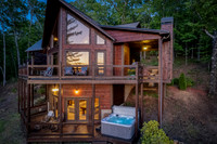 74 Hickory Hollow
