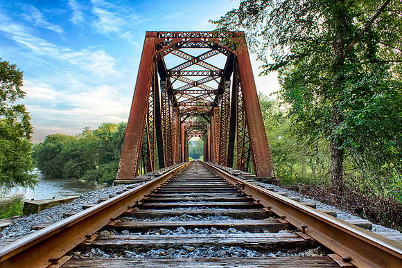 Old Iron Bridge at Horseshoe Bend Park