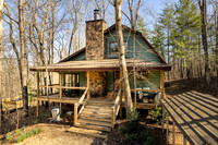 64 Squirrel Trail